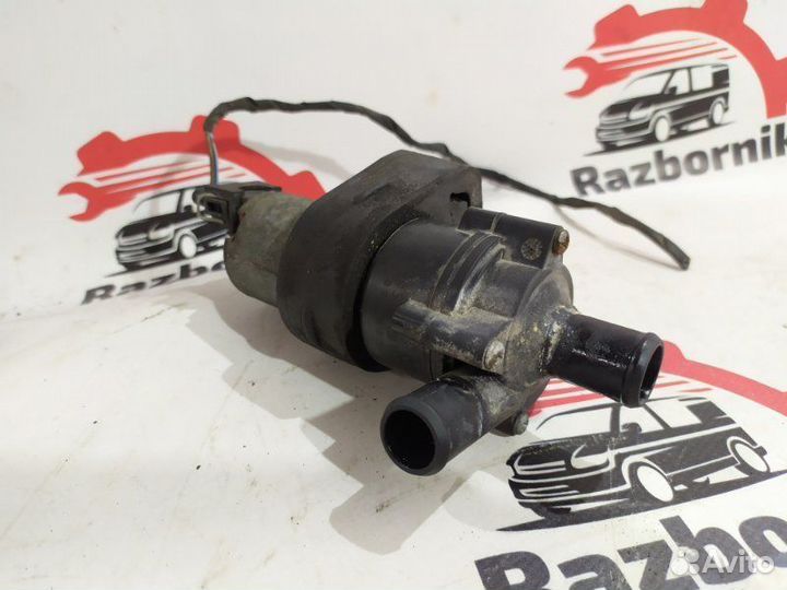 Помпа печки Mercedes Vito W639 2.1D 2006