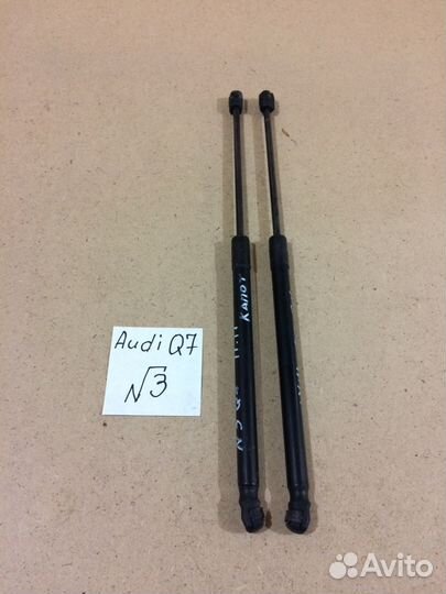Замок и амортизаторы капота audi Q7