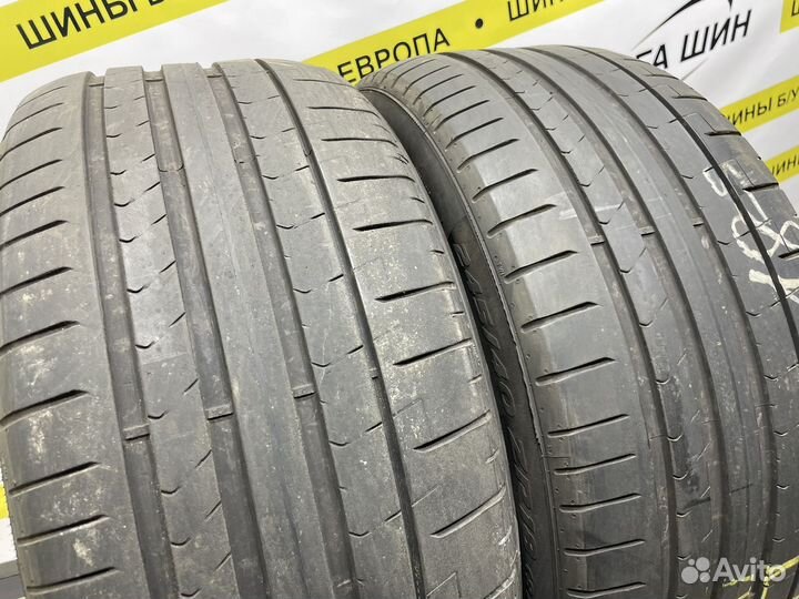 Pirelli P Zero PZ4 245/40 R18 100R