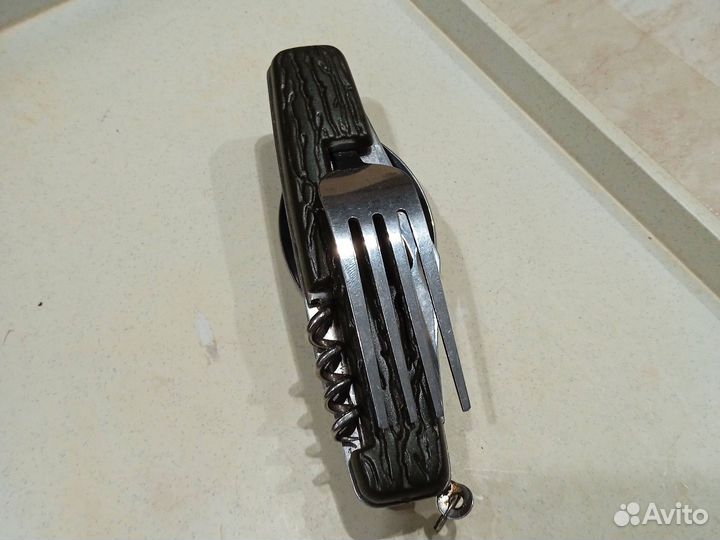 Универсальный дорожный прибор