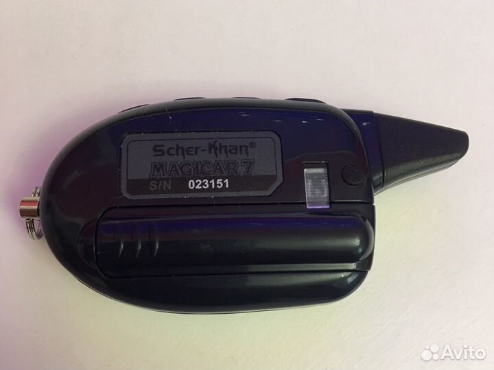 Брелок сигнализации Sher-Khan magicar 7