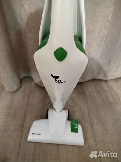 Вертикальный пылесос