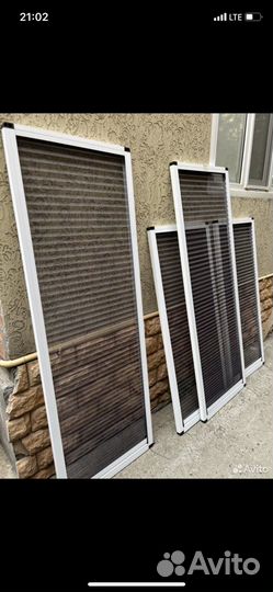 Москитные сетки на окна и двери