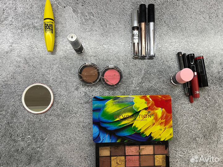 Набор косметики пакетом бу