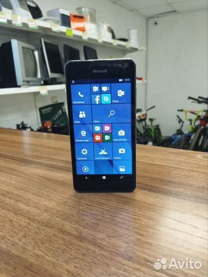 Microsoft Lumia 650, 16 ГБ