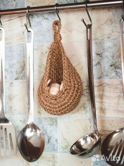 Корзинка вязаная