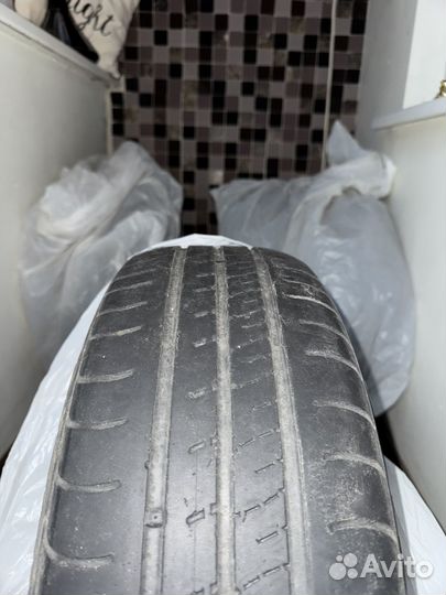 Kumho Ecowing ES01 KH27 185/65 R15