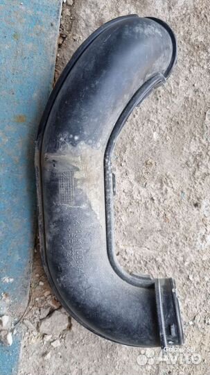 Патрубок воздухозаборника резонатор LADA веста