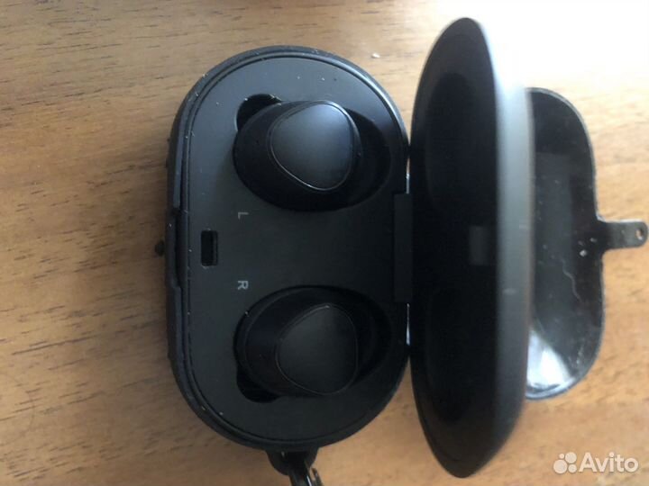 Samsung gear iconx 2018