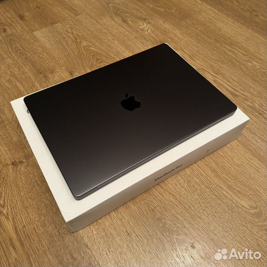Macbook Pro 16 M3 Pro 18/512 gb