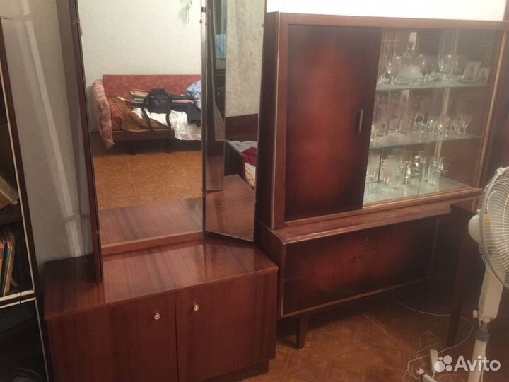 Бесплатно Мебель 1 день, сервант, зеркало, шкаф