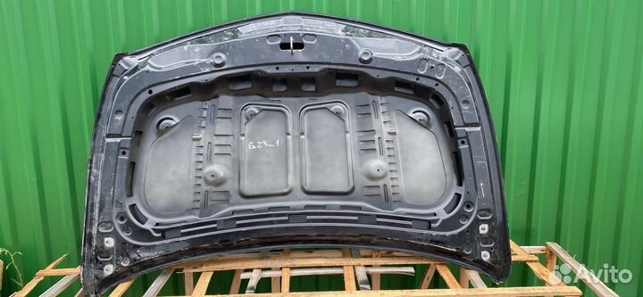 Капот Cadillac XT4 2018