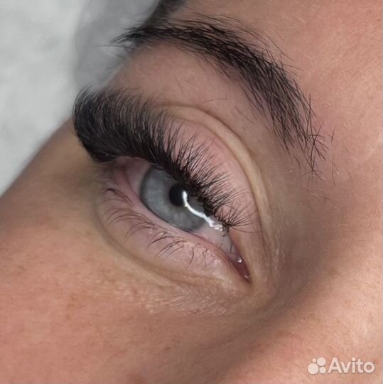 Обучение наращиванию ресниц