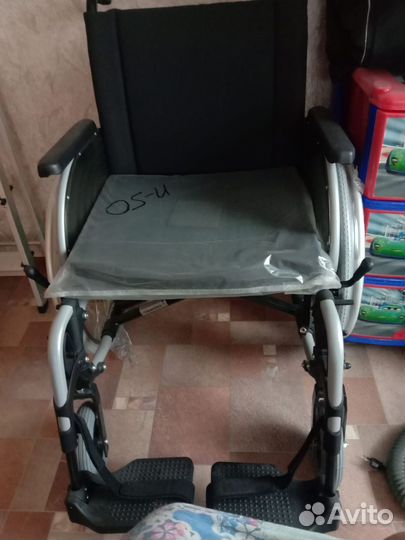 Инвалидная коляска