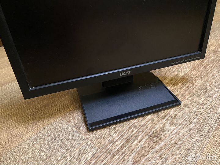 Монитор Acer V193