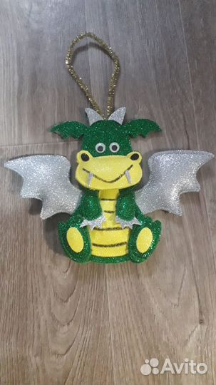 Игрушка дракон