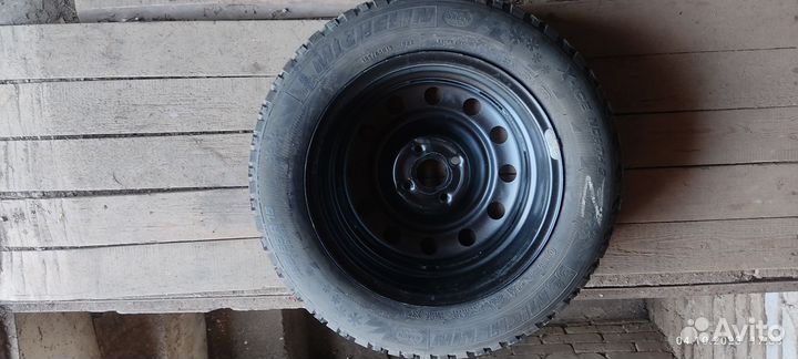Michelin X-Ice 3 185/65 R15 92T