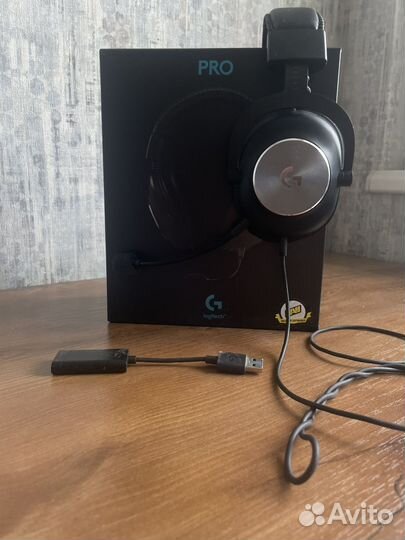 Игровые наушники Logitech G PRO