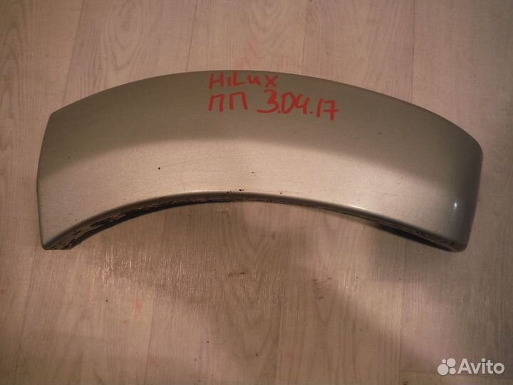 Расширитель передний правый toyota Hilux 2012