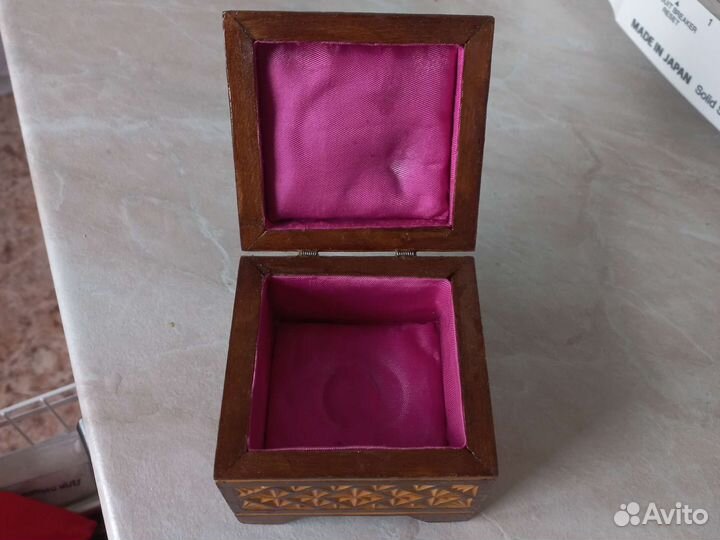 Шкатулка из натурального дерева