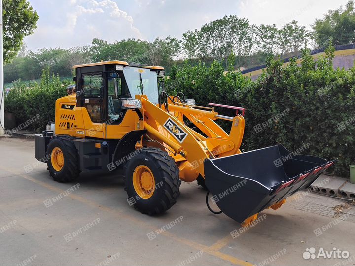 Фронтальный погрузчик Runmax 760Е, 2024