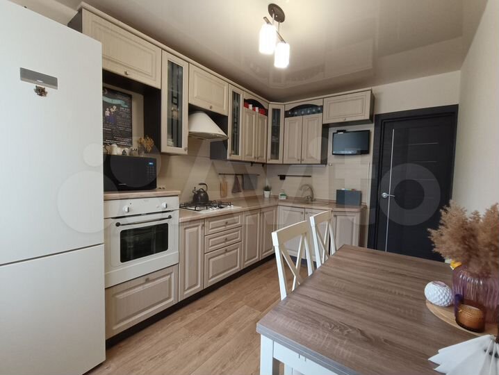 2-к. квартира, 58,5 м², 1/11 эт.