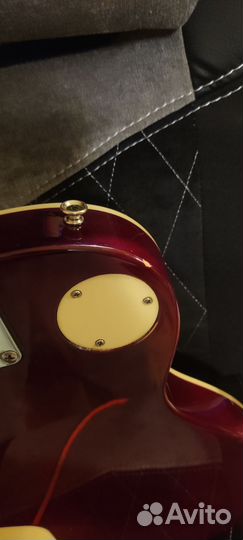 Электрогитара Les Paul