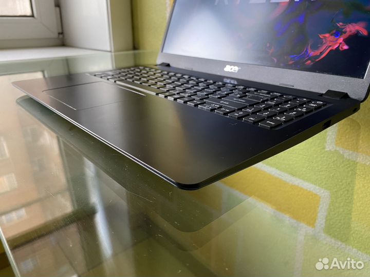 Acer Aspire / Ryzen 5 3500U / R 540X