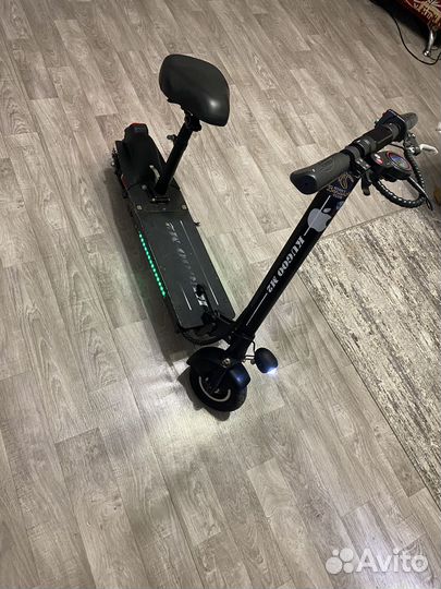 Самокат взрослый электрический