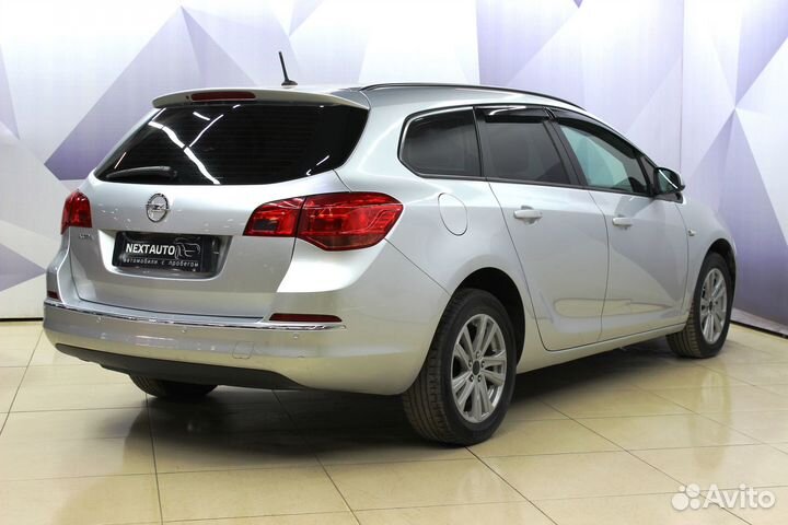 Opel Astra 1.6 МТ, 2014, 147 000 км