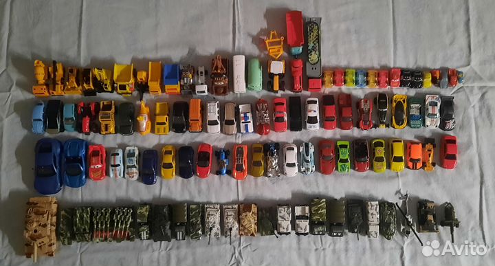Коллекция машинок