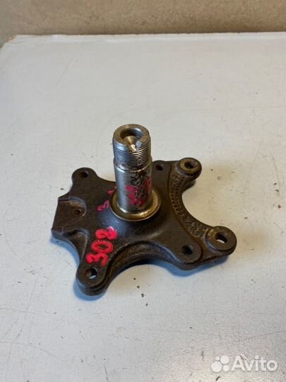 Цапфа задняя Peugeot 308