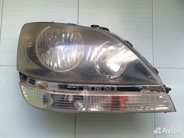 Продам фару на автомобиль Toyota Harrier, Lexus RX