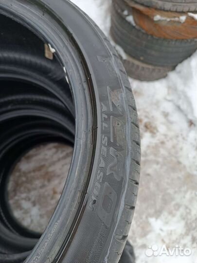 Pirelli P Zero 235/40 R19