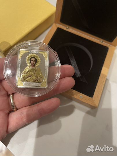 Монета серебро острова Кука (Пантелеймон)