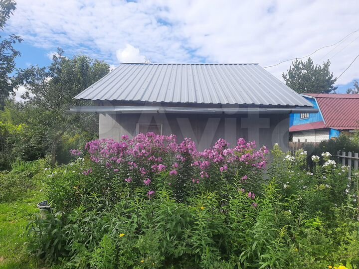 Дача 25 м² на участке 4,2 сот.