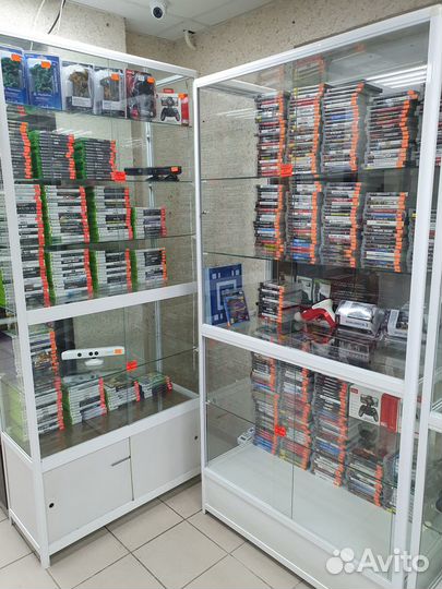 Игровая приставка ps4 1Tb+1 игра с гарантией