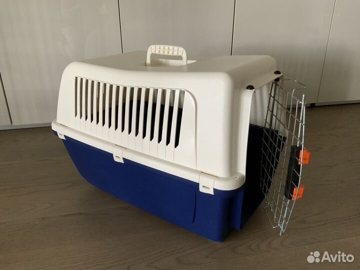 Переноска для кошек и собак