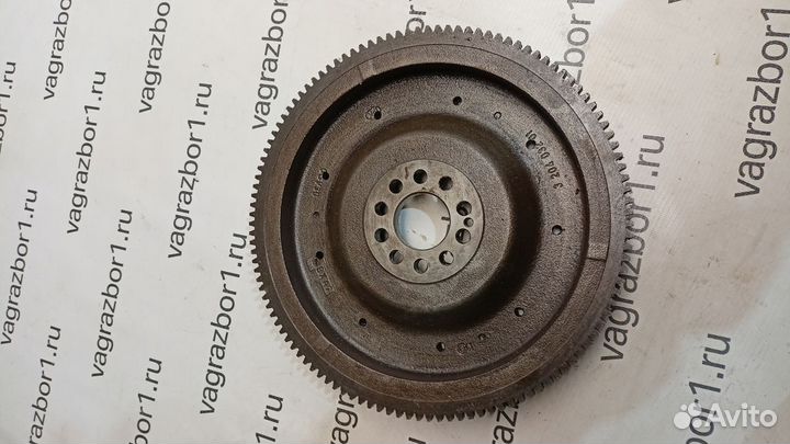 Маховик Audi A8 (D3) II рестайлинг (2005–2007)