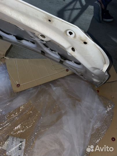 Капот на hyundai solaris 2016