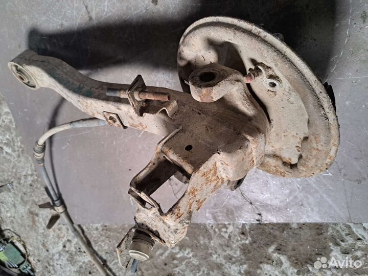 Цапфа задняя правая в сборе Hyundai Sonata 3