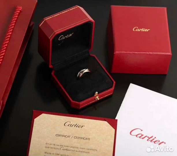 Cartier кольцо