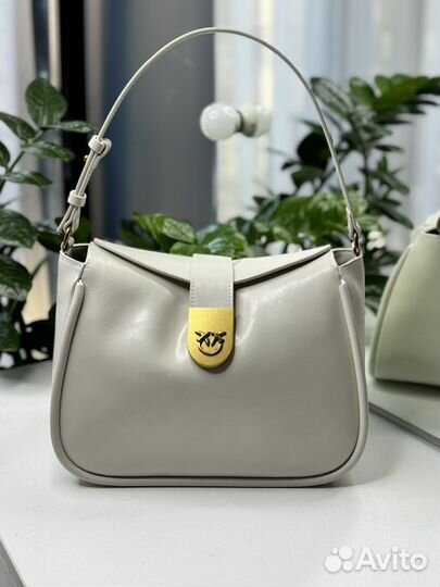 Сумка Pinko натуральная кожа