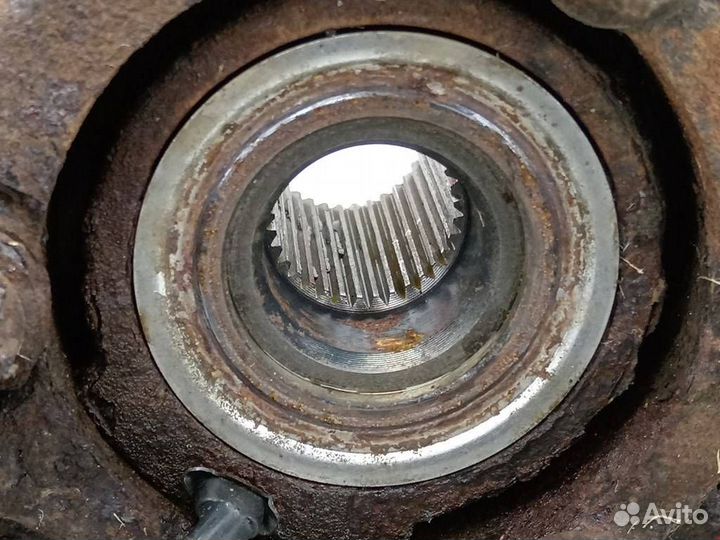 Ступица передняя правая Opel Astra G 2004 90498809