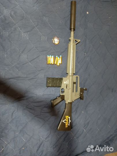 Игрушечный автомат с мягкими пульками м16