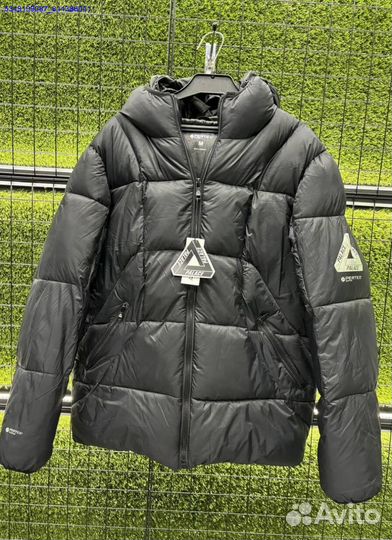 Пуховик Palace с балаклавой для стильного зимнего образа