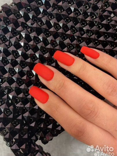 Маникюр на дому