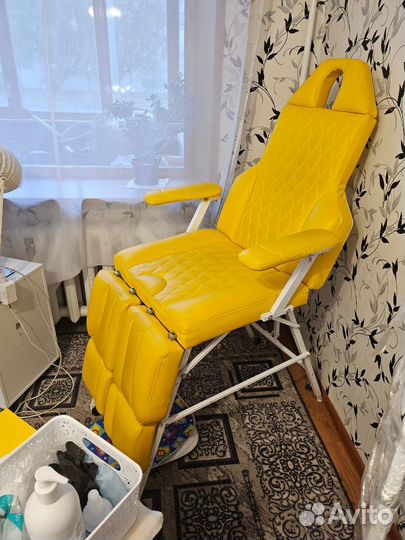Косметологическое кресло