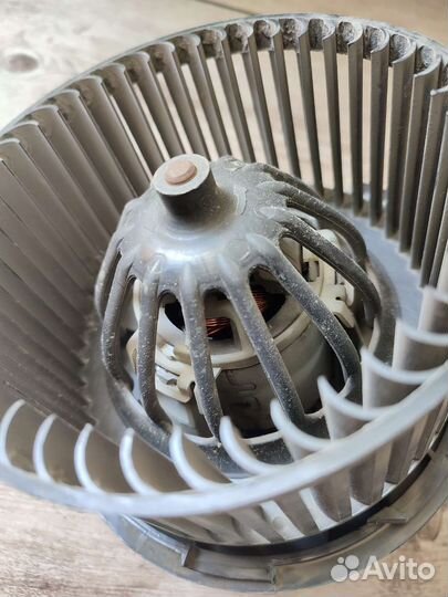 Моторчик отопителя Renault Logan, Sandero, Duster