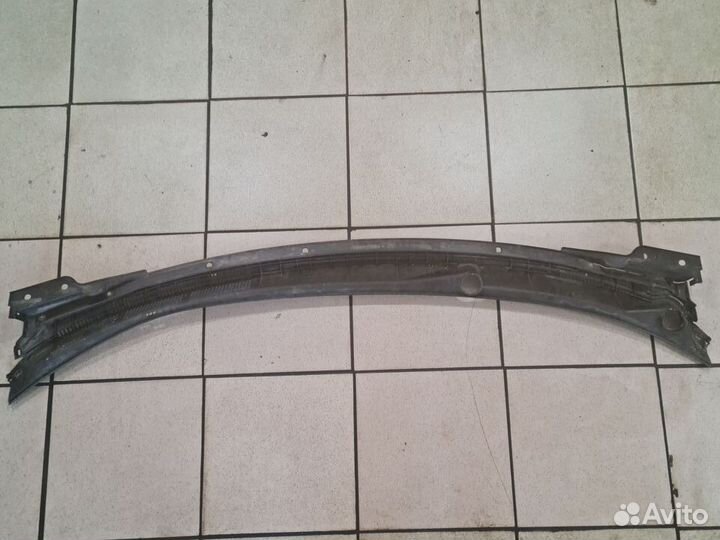 Жабо Mitsubishi Lancer X